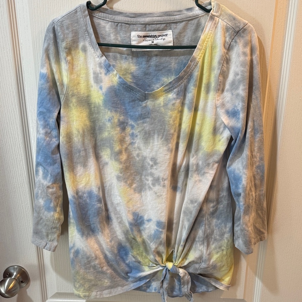 Colorful V-Neck Tie-Dye Blouse
